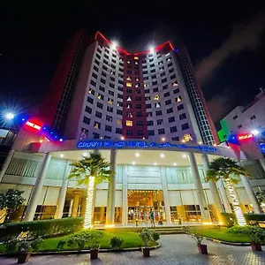 **** Отель Crown Palace ОАЭ