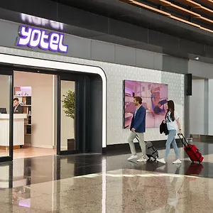 Yotel Airport, Entrance Стамбул