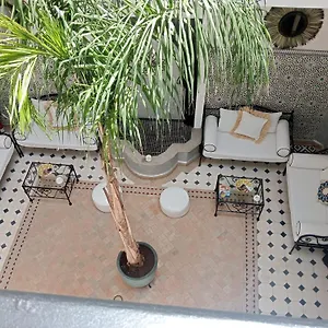 Le De L'etoile Ocre - Cotg Riad