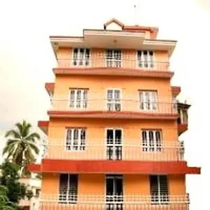 V Bee Plaza Hotel