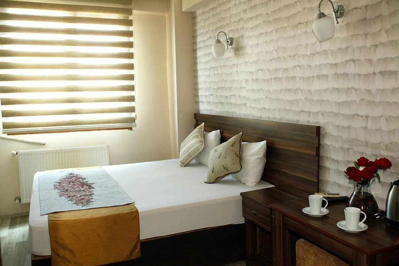 Birlik Apart Hotel Istanbul 3*,